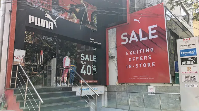 PUMA Store